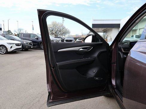 New 2025 Buick Envision Sport Touring image 39