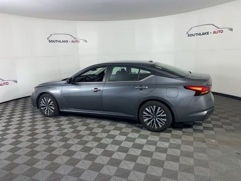 Certified 2024 Nissan Altima 2.5 SV image 7