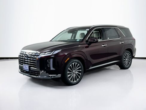 Used 2023 Hyundai Palisade Calligraphy w/ Cargo Package AWD/4WD image 1