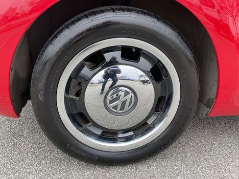 Used 2012 Volkswagen Beetle 2.5 image 7
