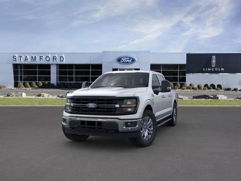 New 2025 Ford F150 XLT w/ Equipment Group 302A MID image 2