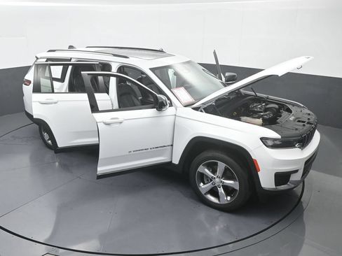 Used 2021 Jeep Grand Cherokee L Limited RWD image 75