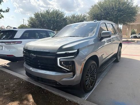 Used 2025 Chevrolet Tahoe RST w/ RST Capability Package AWD/4WD image 3