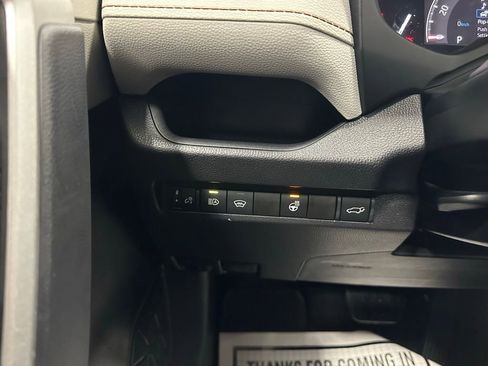 Used 2025 Toyota RAV4 XLE image 17