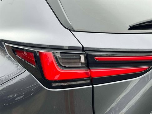 Used 2022 Lexus NX 350 F Sport image 9