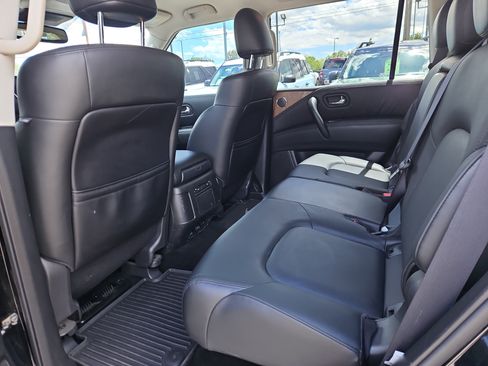 Used 2022 Nissan Armada SL AWD/4WD image 9