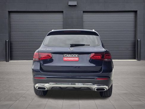 Used 2022 Mercedes-Benz GLC 300 w/ Premium Package Lite image 4