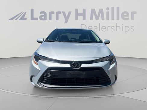 Used 2024 Toyota Corolla LE FWD image 8