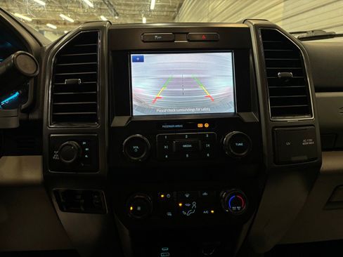 Used 2021 Ford F250 XLT image 21