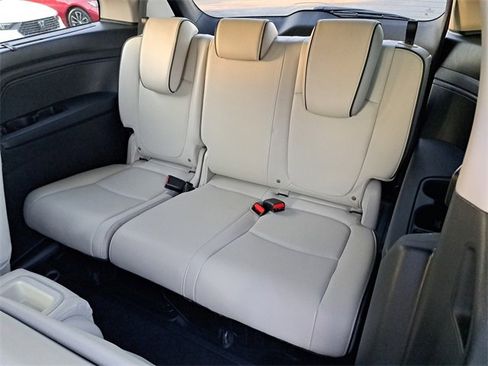 Certified 2025 Honda Odyssey Touring image 13