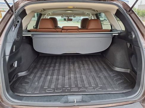 Used 2019 Subaru Outback 2.5i Touring w/ Popular Package #3A AWD/4WD image 9