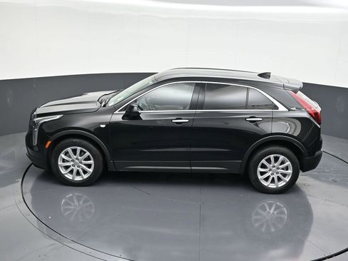 Used 2022 Cadillac XT4 Luxury w/ Driver Awareness Package image 14