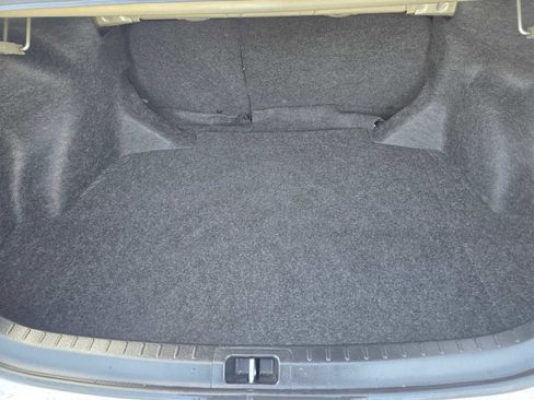 Used 2017 Toyota Corolla XSE image 17