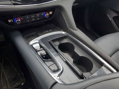 Used 2023 Buick Enclave Essence w/ Experience Buick Package image 29