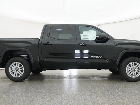 New 2026 Toyota Tundra SR5 AWD/4WD image 13