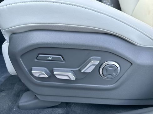 New 2026 Hyundai Santa Fe Calligraphy AWD/4WD image 13