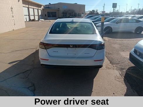 Used 2025 Honda Accord EX-L image 6