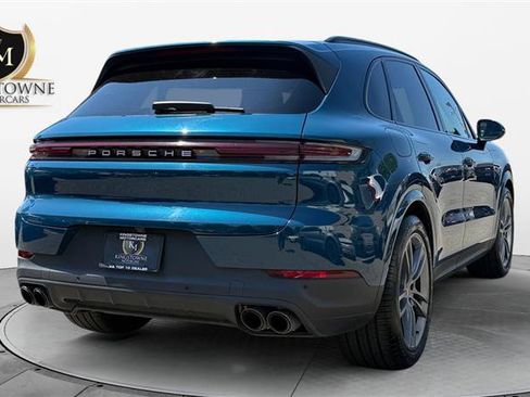 Used 2025 Porsche Cayenne S w/ Premium Package Plus AWD/4WD image 5