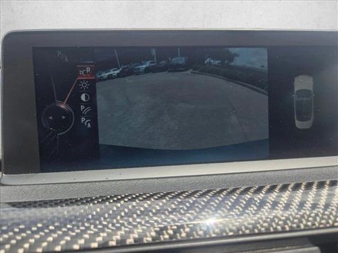 Used 2015 BMW M4 Convertible RWD image 22