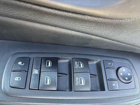 Certified 2020 Jeep Cherokee Trailhawk AWD/4WD image 15