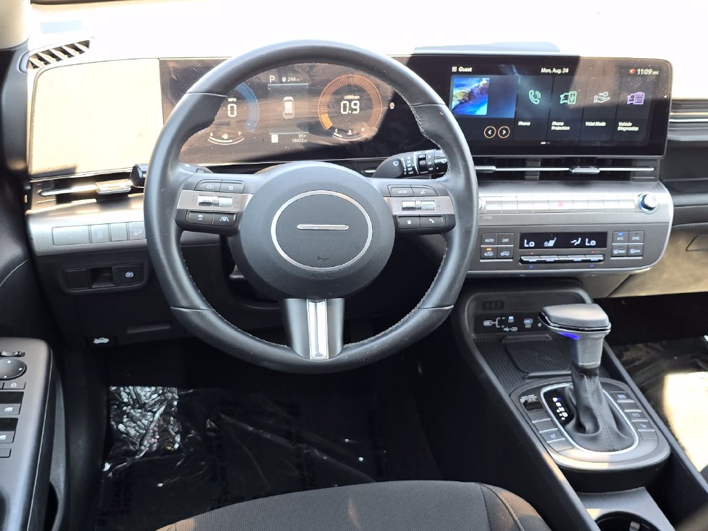 Used 2026 Hyundai Kona SEL Sport FWD image 11