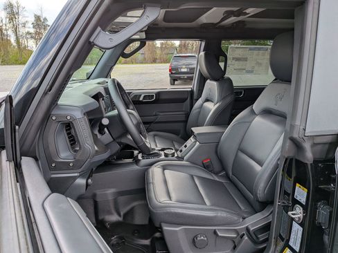 New 2026 Ford Bronco Badlands AWD/4WD image 12