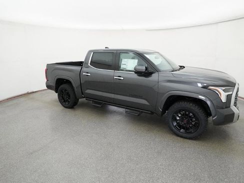 New 2026 Toyota Tundra Limited AWD/4WD image 21