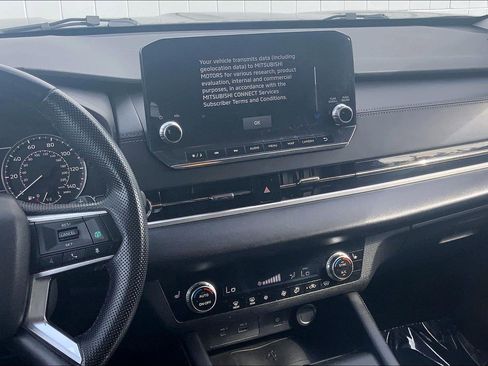 Used 2022 Mitsubishi Outlander SE AWD/4WD image 7