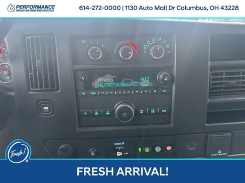 Used 2019 Chevrolet Express 3500 w/ Driver Convenience Package image 21