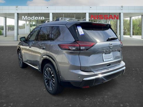 New 2026 Nissan Rogue Platinum image 2