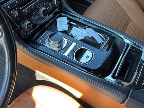 Used 2017 Jaguar XJ L Portfolio image 15