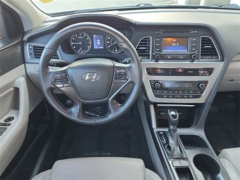 Used 2015 Hyundai Sonata Sport w/ Option Group 03 image 12