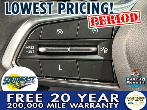 Used 2025 Chevrolet Equinox LT w/ Convenience Package II image 40