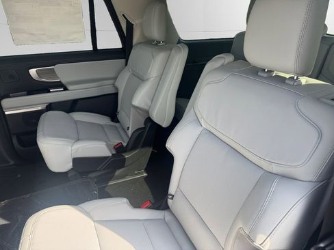 New 2026 Ford Expedition Max Platinum w/ Driver's Package image 13