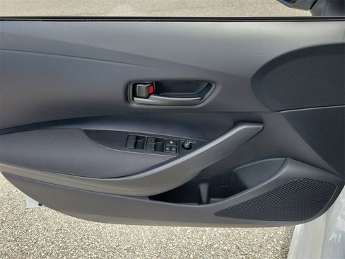 Used 2026 Toyota Corolla LE image 13
