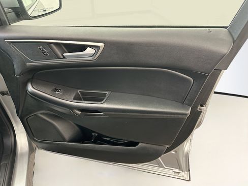 Used 2024 Ford Edge SEL AWD/4WD image 32