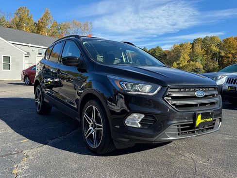 Used 2019 Ford Escape SEL image 6