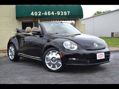 Used 2015 Volkswagen Beetle 1.8T FWD image 1