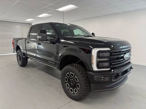 New 2026 Ford F250 Platinum image 3