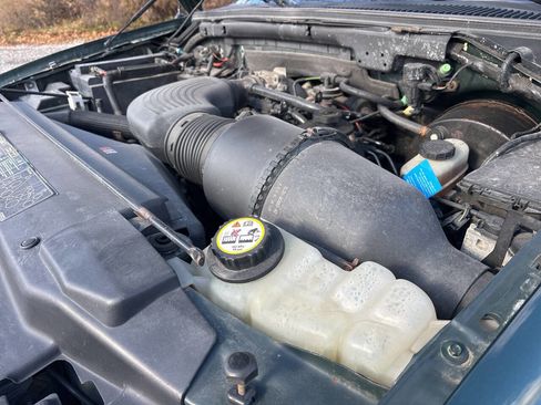 Used 2002 Ford F150 XLT image 47