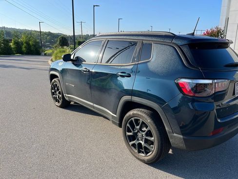 Used 2026 Jeep Compass Latitude AWD/4WD image 4