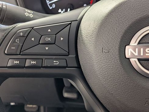 Used 2024 Nissan Altima 2.5 S FWD image 14