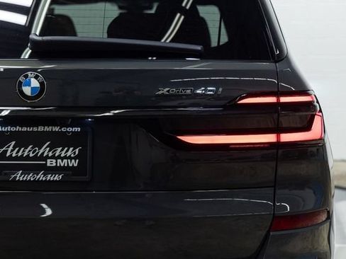 Used 2026 BMW X7 xDrive40i w/ M Sport Package AWD/4WD image 11