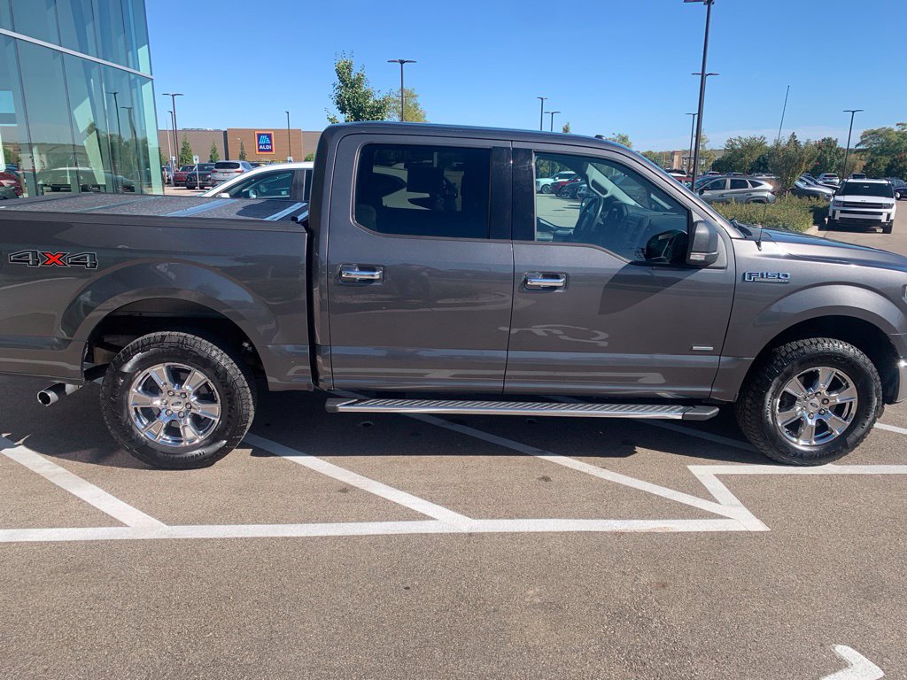 Used 2015 Ford F150 XLT w/ Equipment Group 301A Mid AWD/4WD image 9