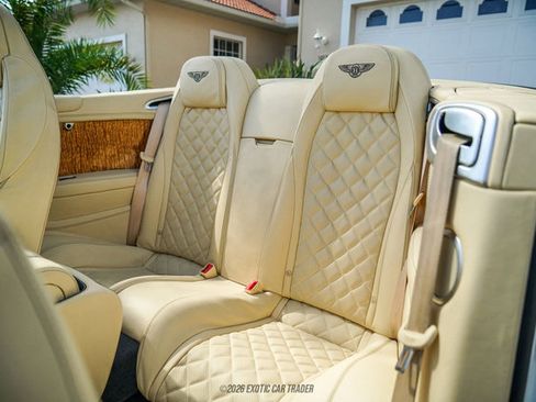 Used 2016 Bentley Continental GT image 48