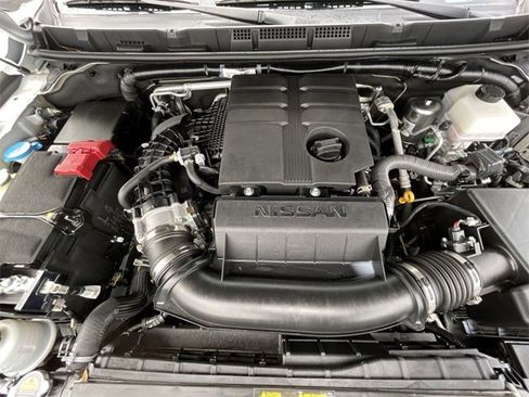 Used 2024 Nissan Frontier PRO-4X w/ Pro Convenience Package image 28