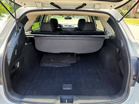 Used 2019 Subaru Outback 2.5i Limited w/ Popular Package #2 image 11