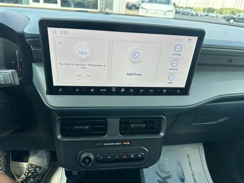 New 2025 Ford Maverick XLT w/ XLT Luxury Package image 8