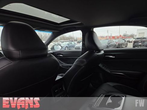 Used 2022 Toyota Avalon XSE w/ Protection Package (TMS) image 24