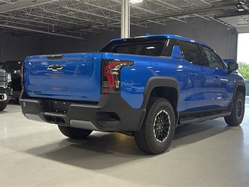 New 2026 Chevrolet Silverado EV Trail Boss image 4